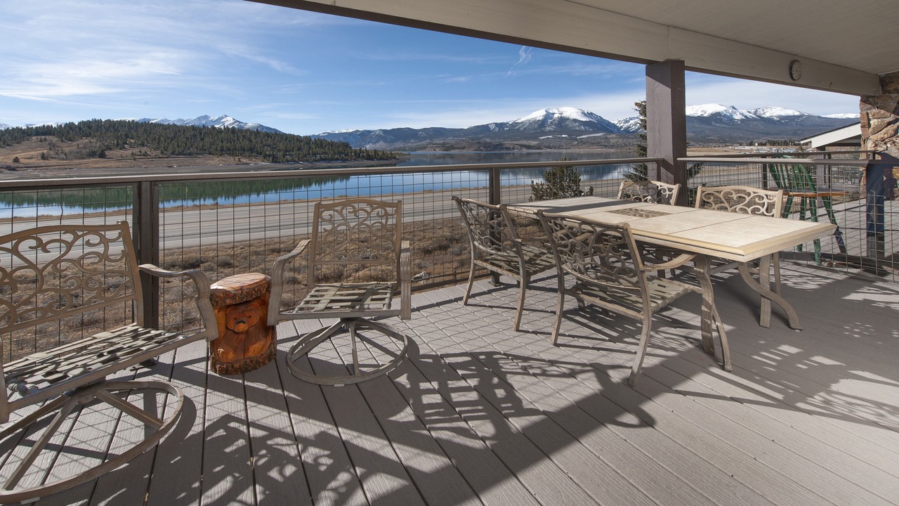 Photo of Outdoor in Corinthian Hills