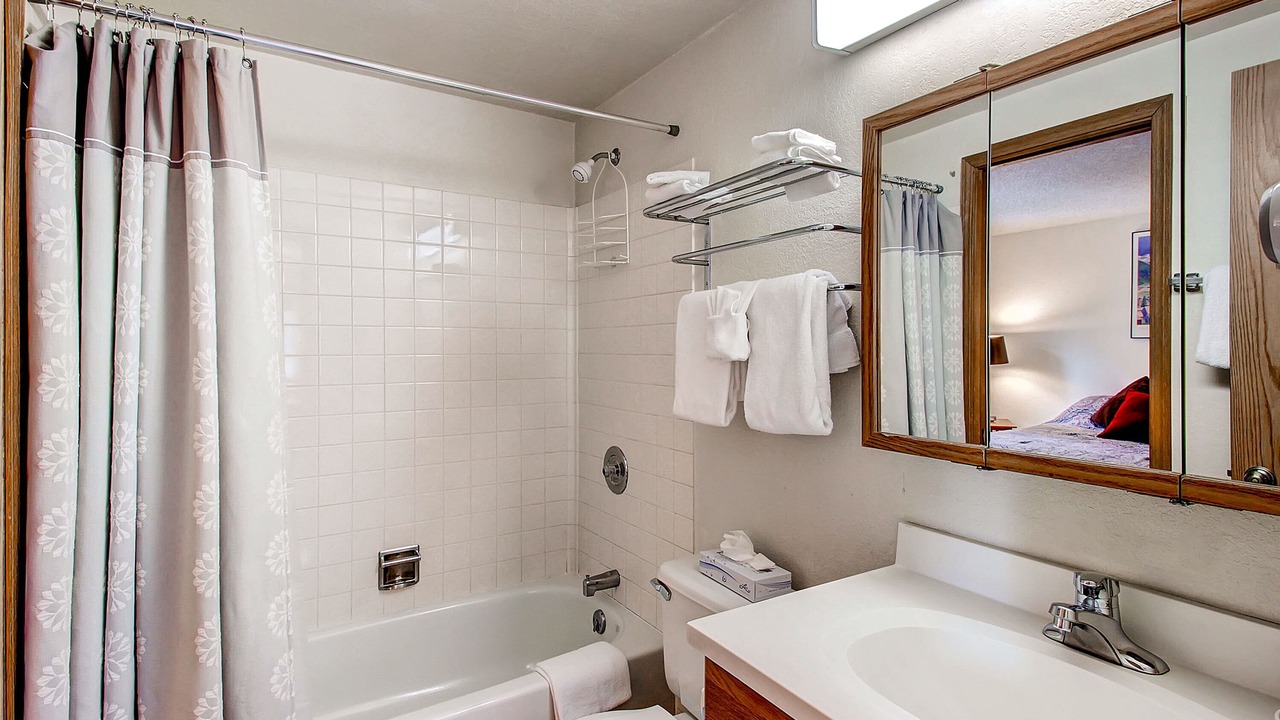 Photo of Bathroom in Warrior's Mark