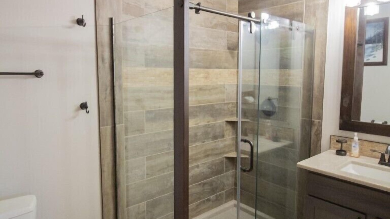 Photo of Bathroom in Silvercreek