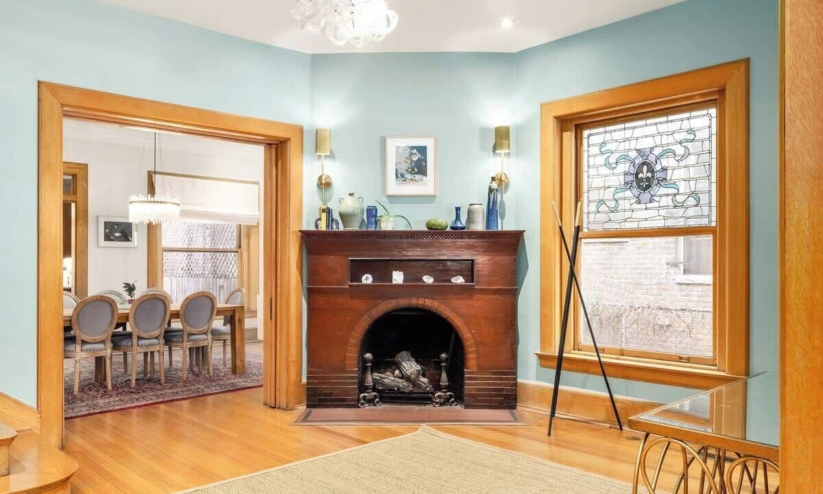 Photo of Livingroom in Uptown