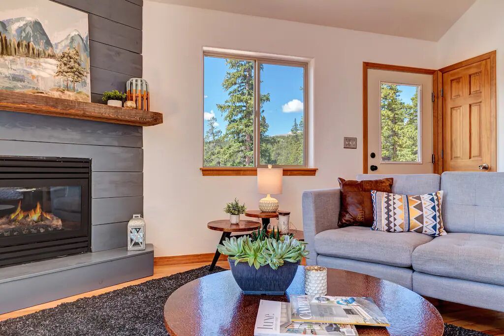 Photo of Livingroom in Valley of the Sun