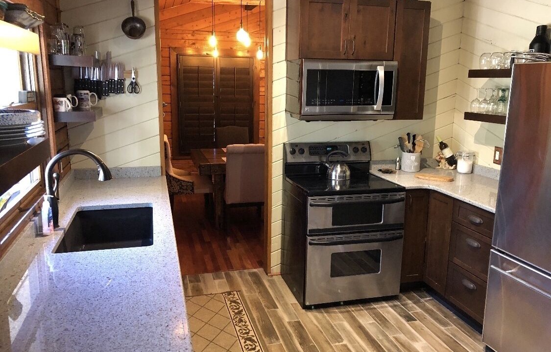 Photo of Kitchen in Hangen Ranch And M and B