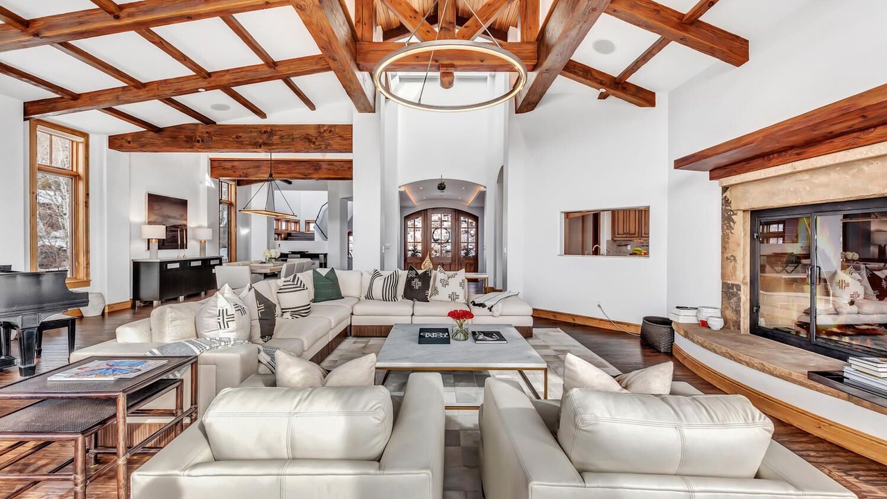Photo of Livingroom in Aspen