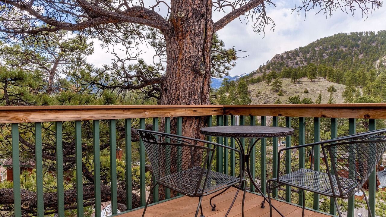 Photo of Outdoor in Aspen Brook