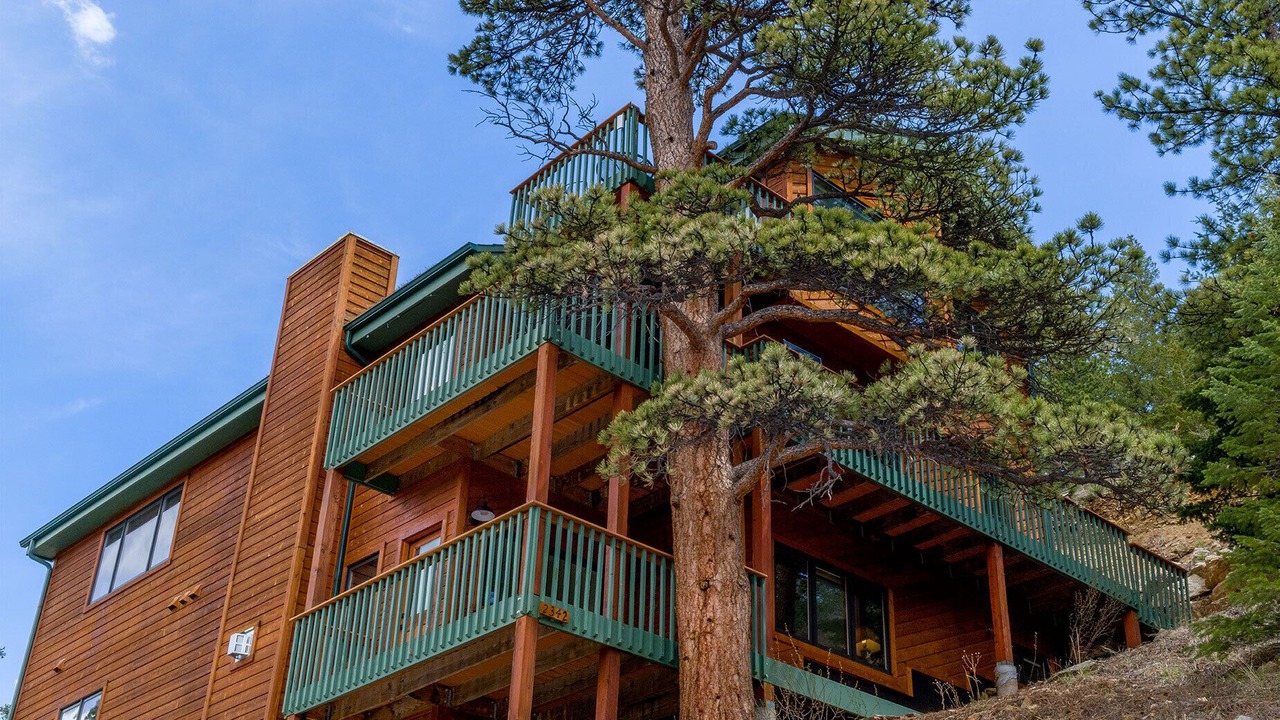 Photo of Outdoor in Aspen Brook