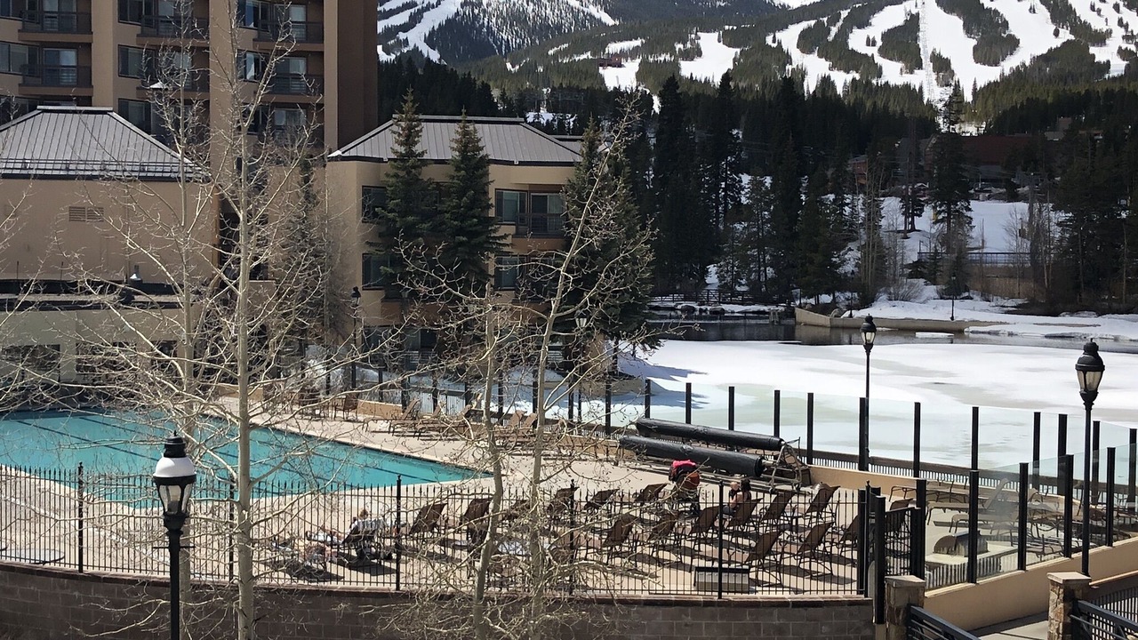 Photo of Outdoor in Peak 9
