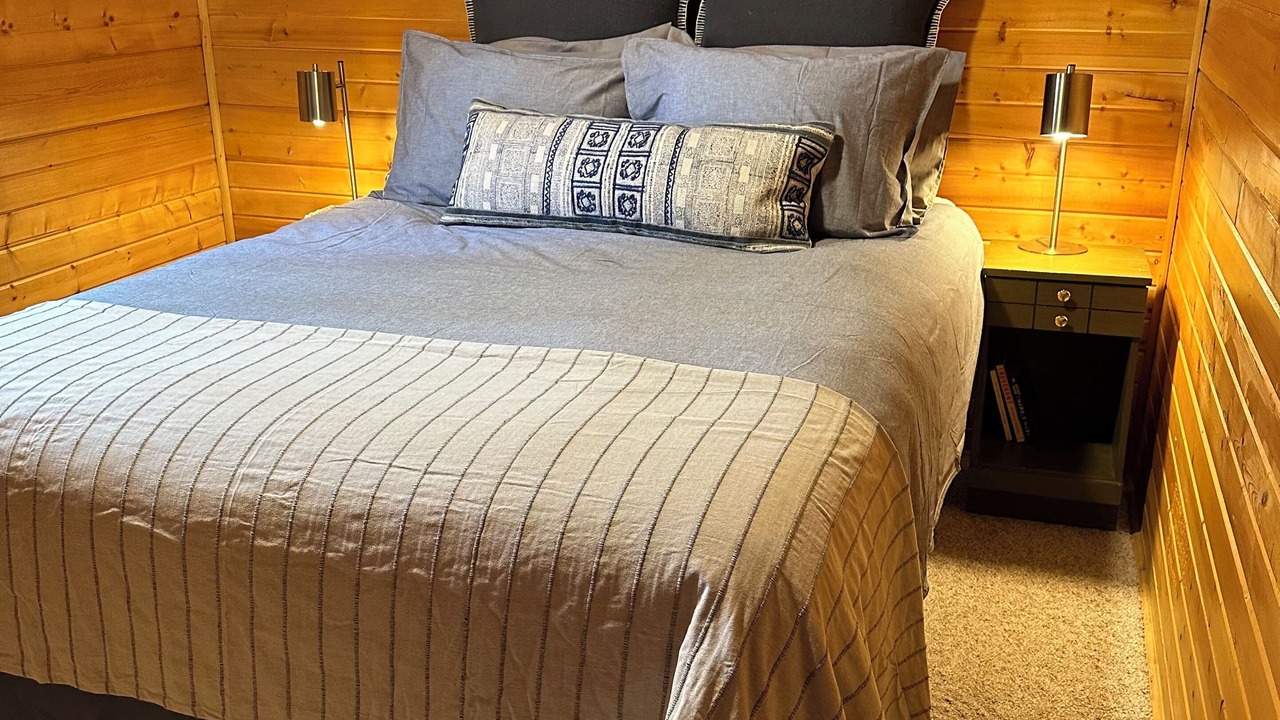 Photo of Bedroom in Grand Lake