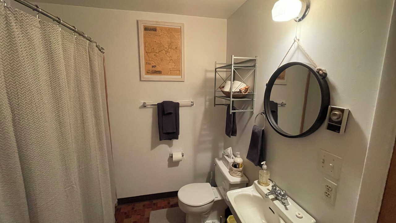 Photo of Bathroom in Grand Lake