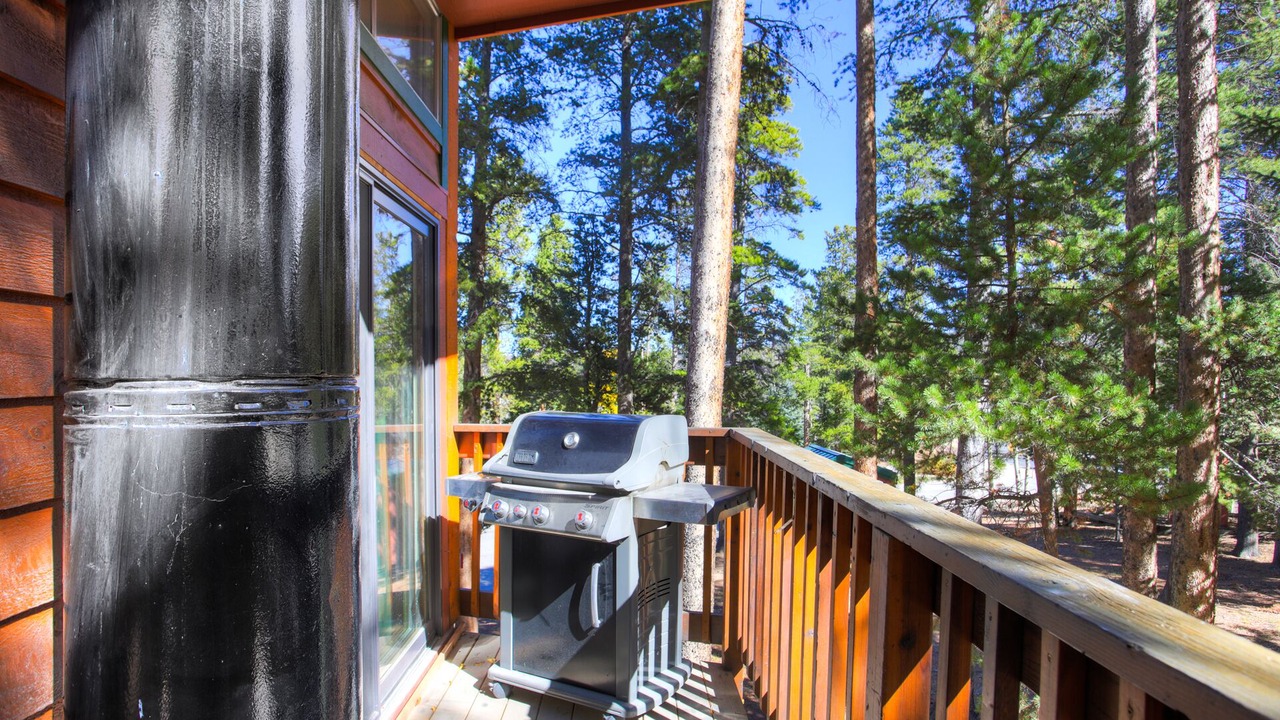 Photo of Outdoor in Peak 8