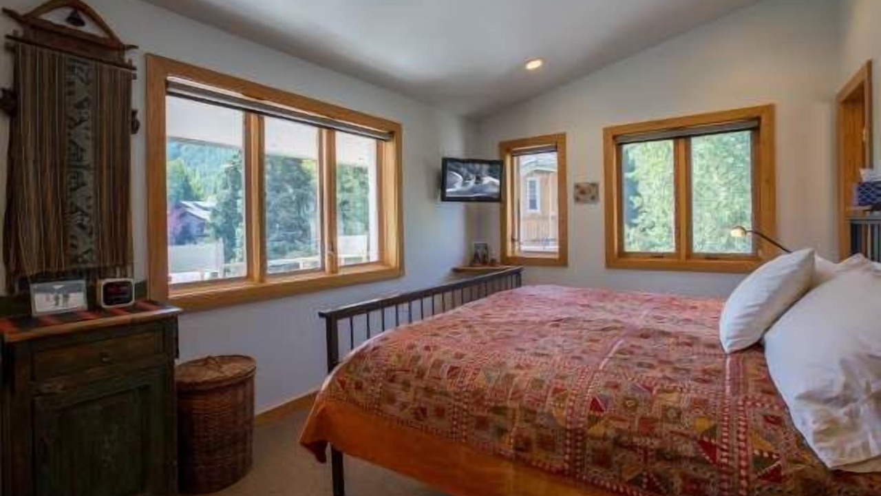 Photo of Bedroom in Vail