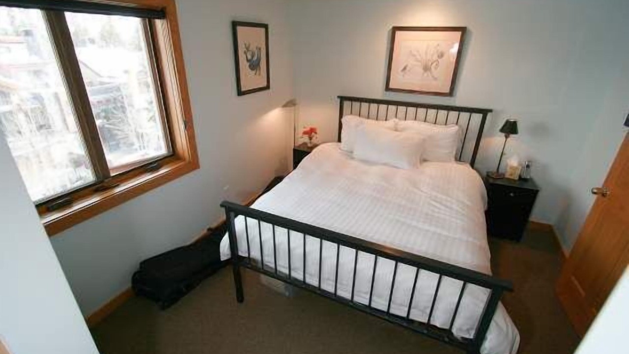Photo of Bedroom in Vail