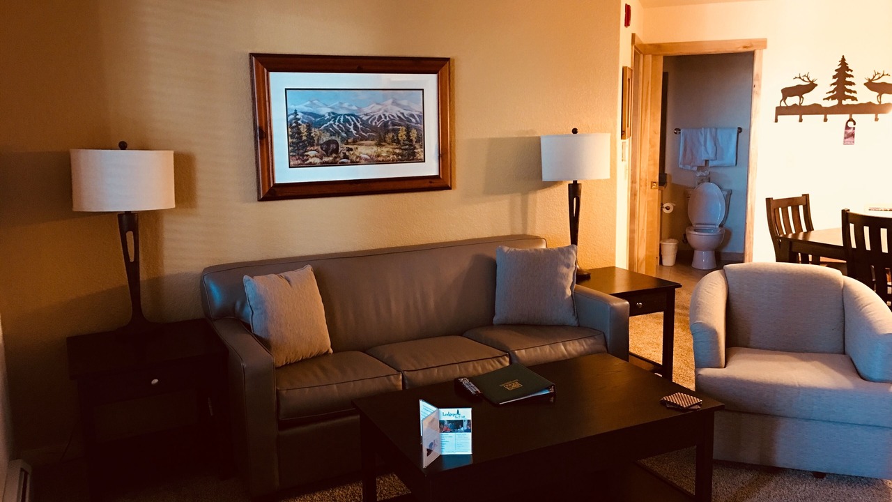Photo of Bedroom in Four O'Clock