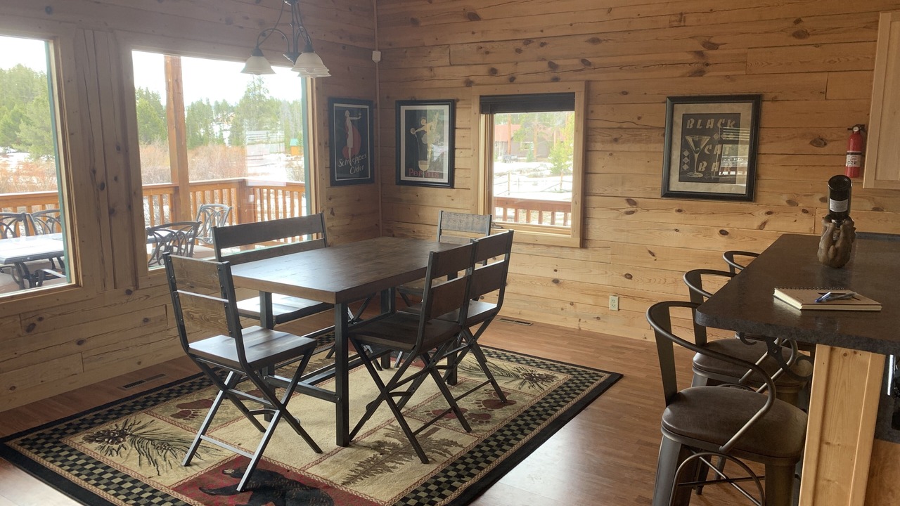 Photo of Livingroom in Grand Lake