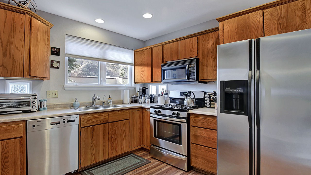 Photo of Kitchen in Cheyenne Canyon