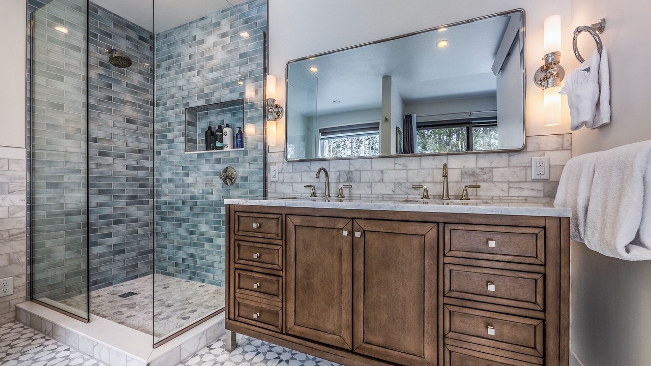 Photo of Bathroom in Fraser