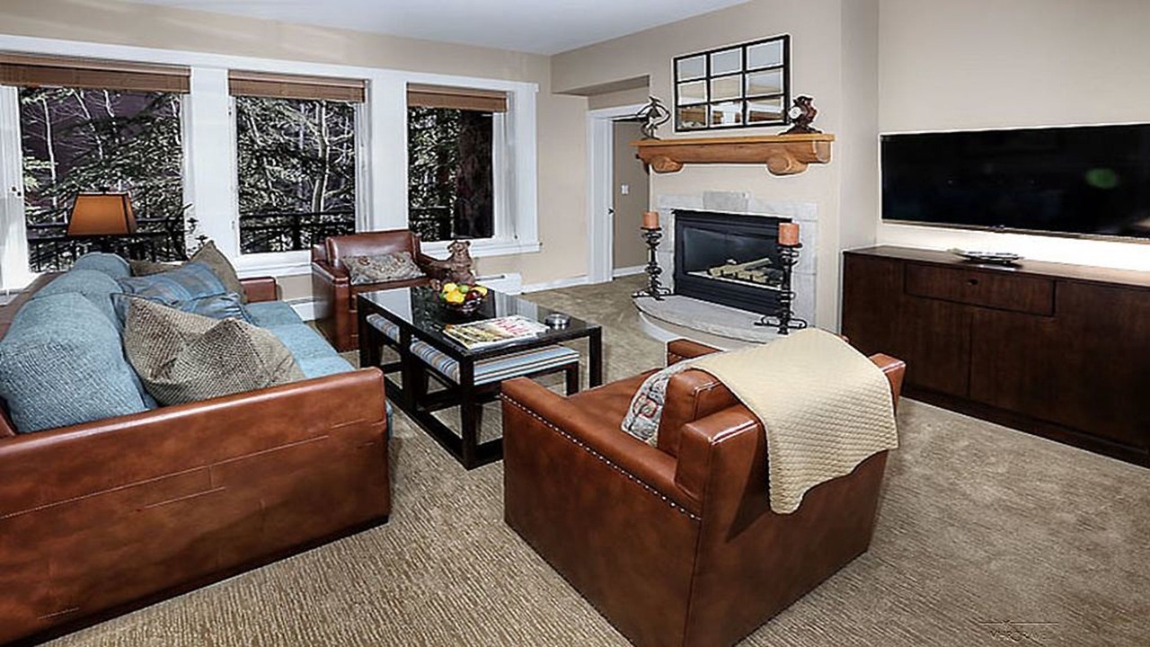 Photo of Livingroom in Beaver Creek
