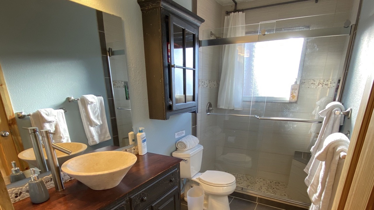 Photo of Bathroom in North Central Evergreen