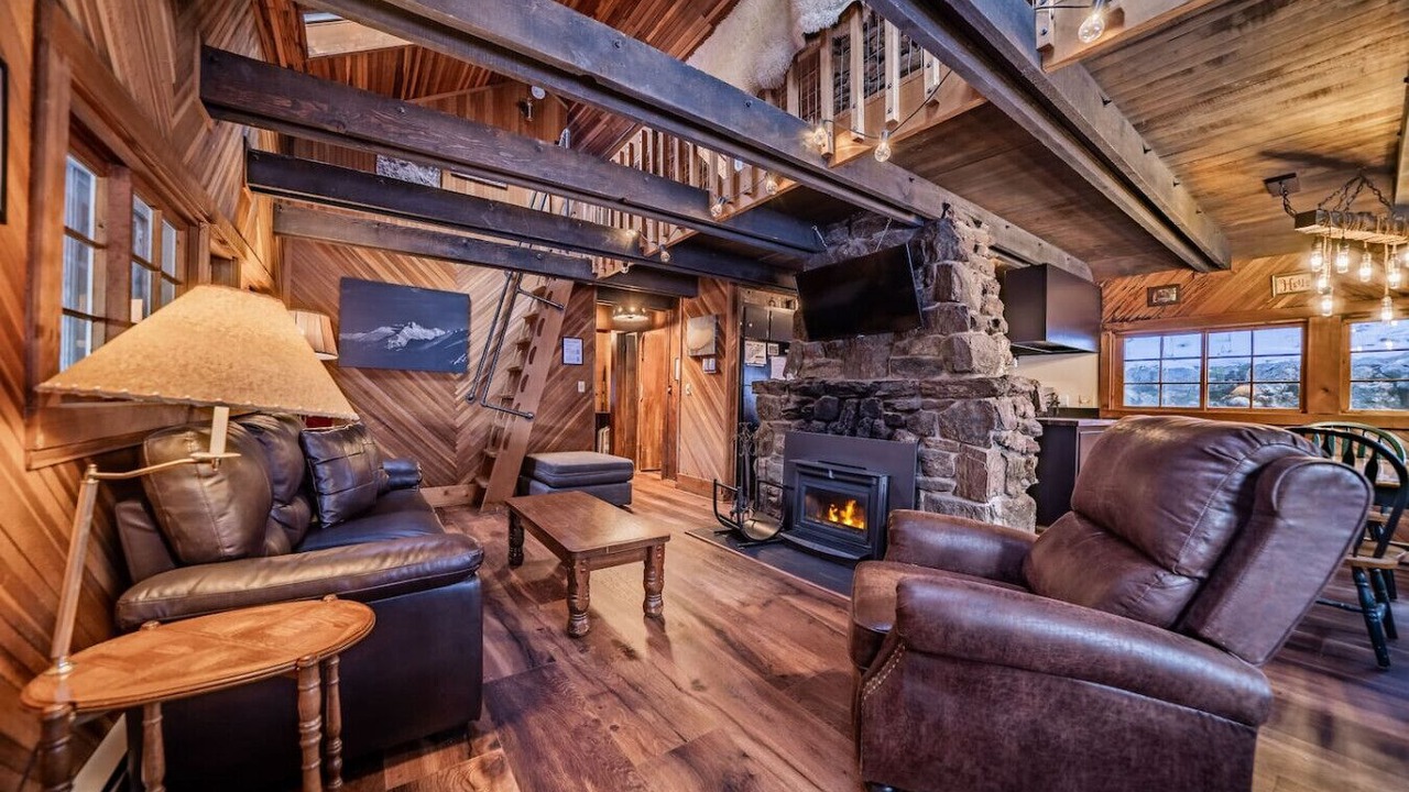 Photo of Livingroom in Aspen Brook