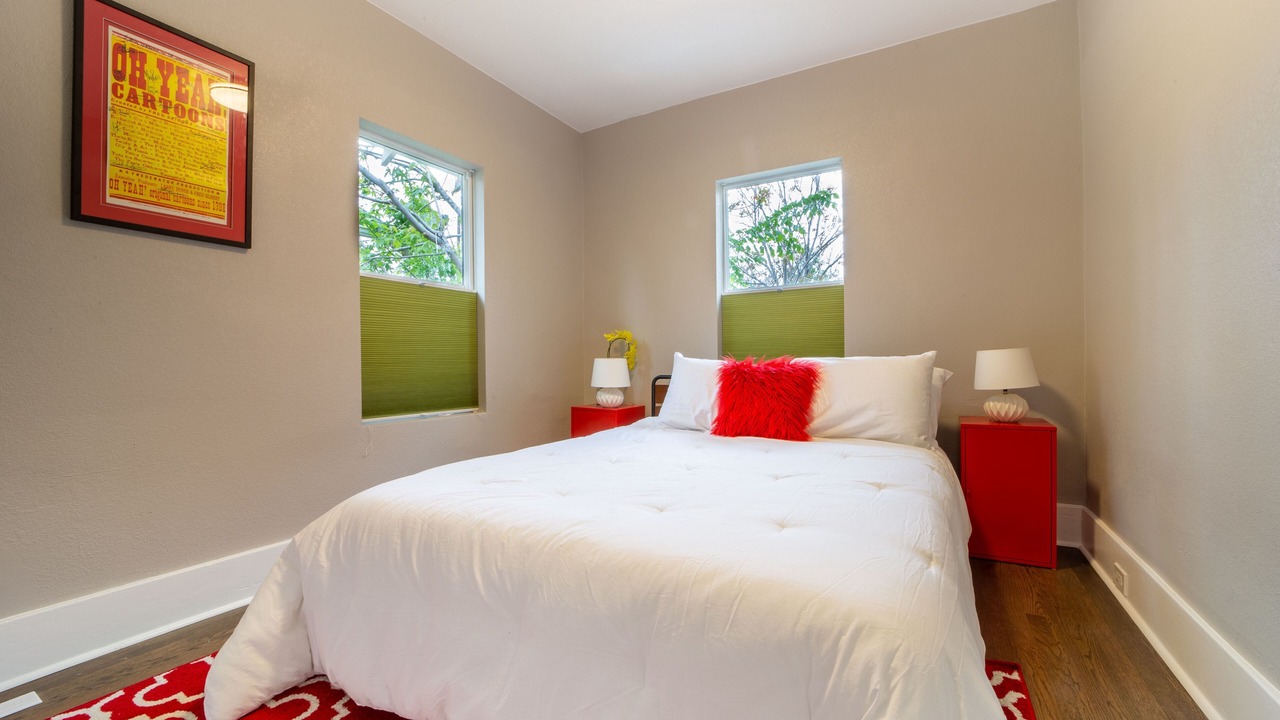 Photo of Bedroom in Cole