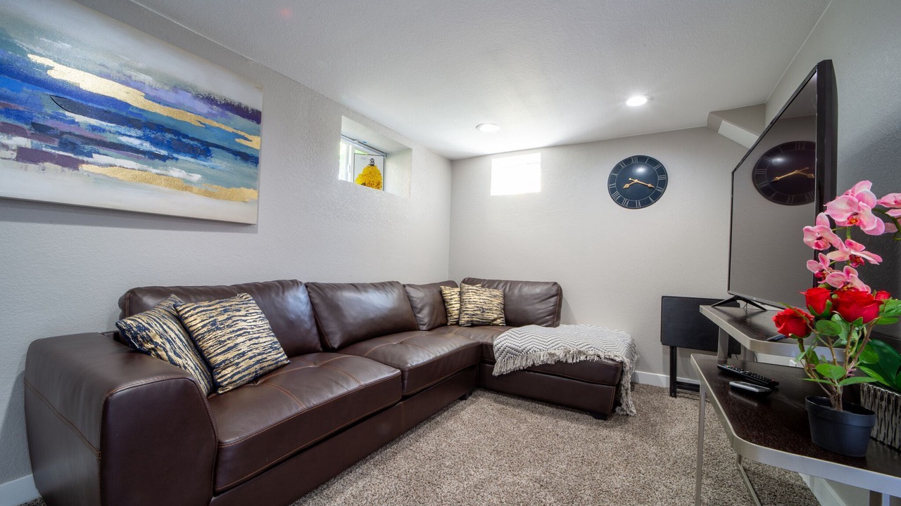 Photo of Bedroom in Cole