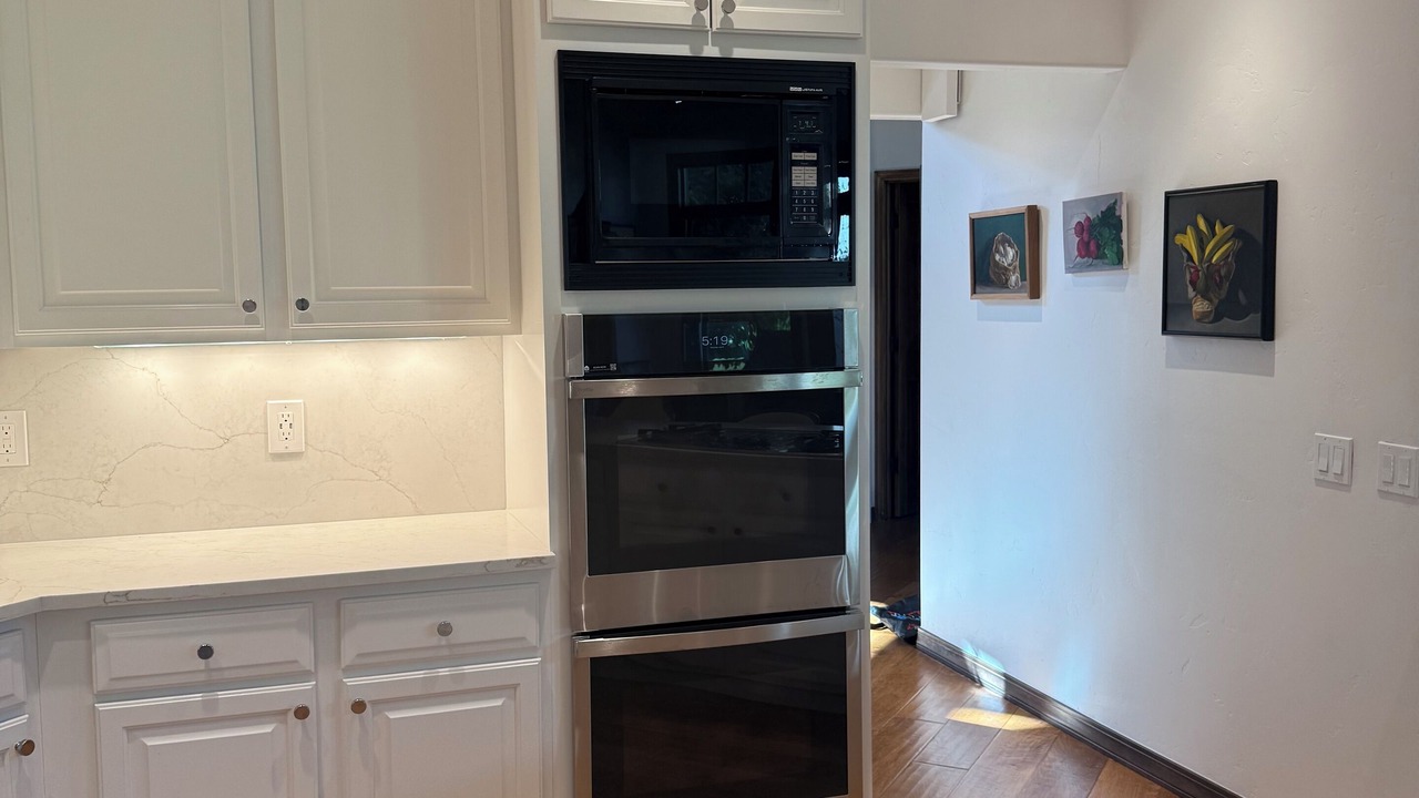 Photo of Kitchen in Edwards