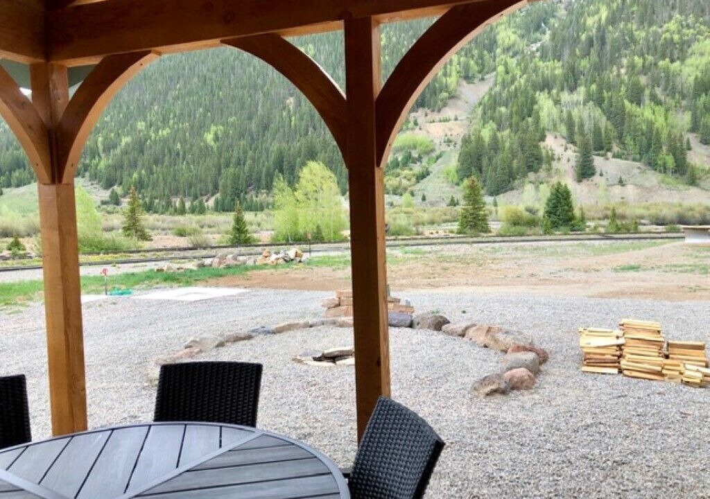 Photo of Outdoor in Silverton