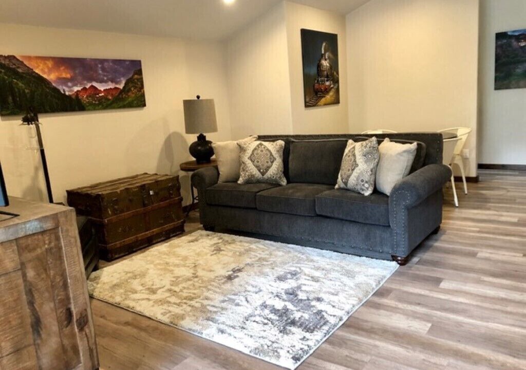 Photo of Livingroom in Silverton