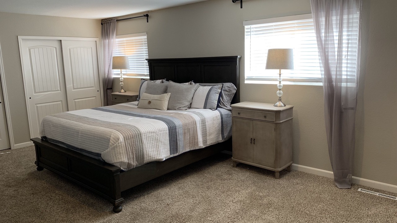 Photo of Bedroom in Pleasant Valley
