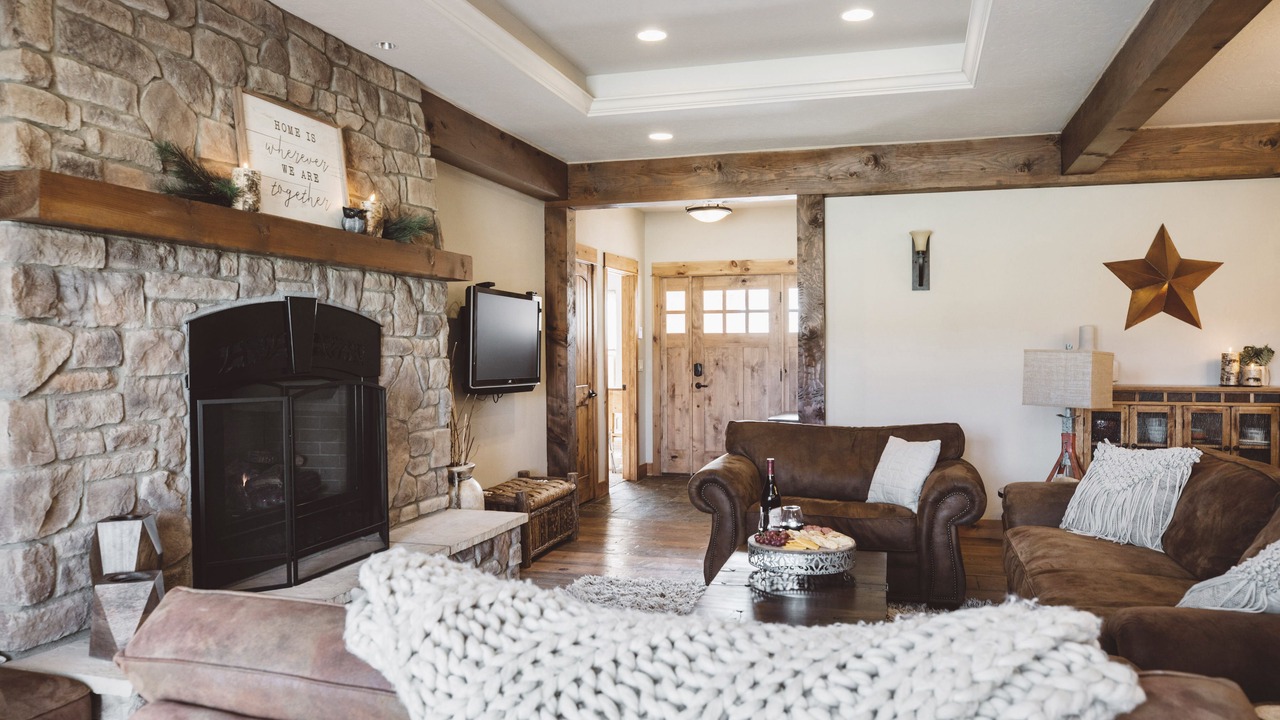 Photo of Livingroom in Grand Elk Ranch