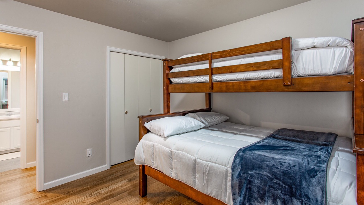 Photo of Bedroom in Redlands