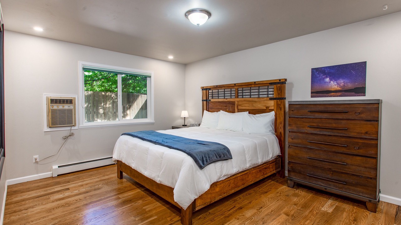 Photo of Bedroom in Redlands