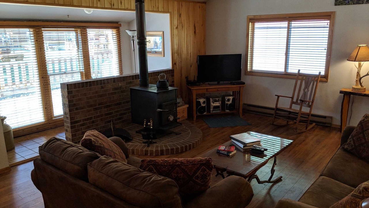 Photo of Bedroom in Lake City