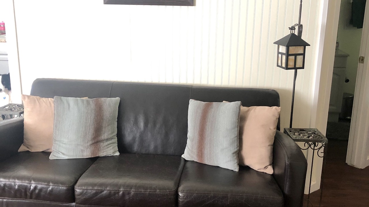 Photo of Livingroom in Crystal Lake