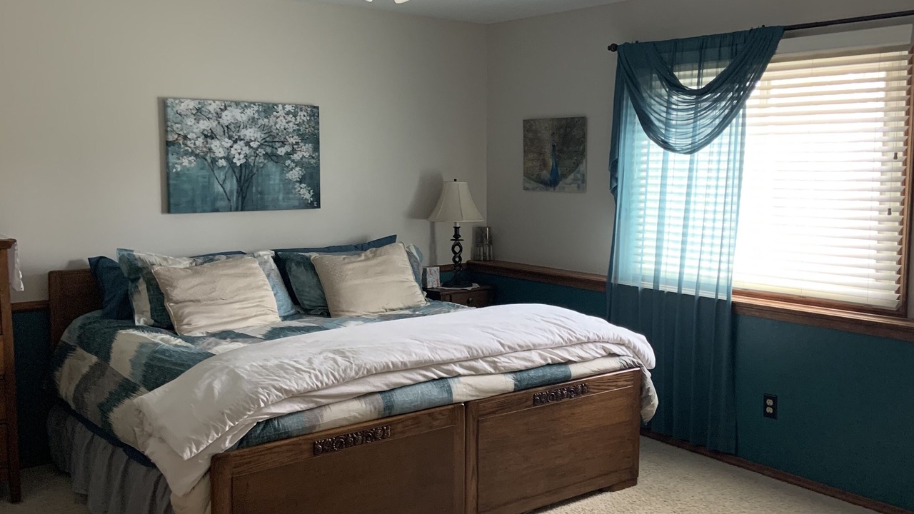 Photo of Bedroom in Monument
