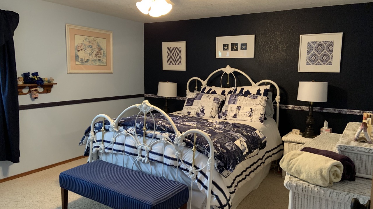 Photo of Bedroom in Monument