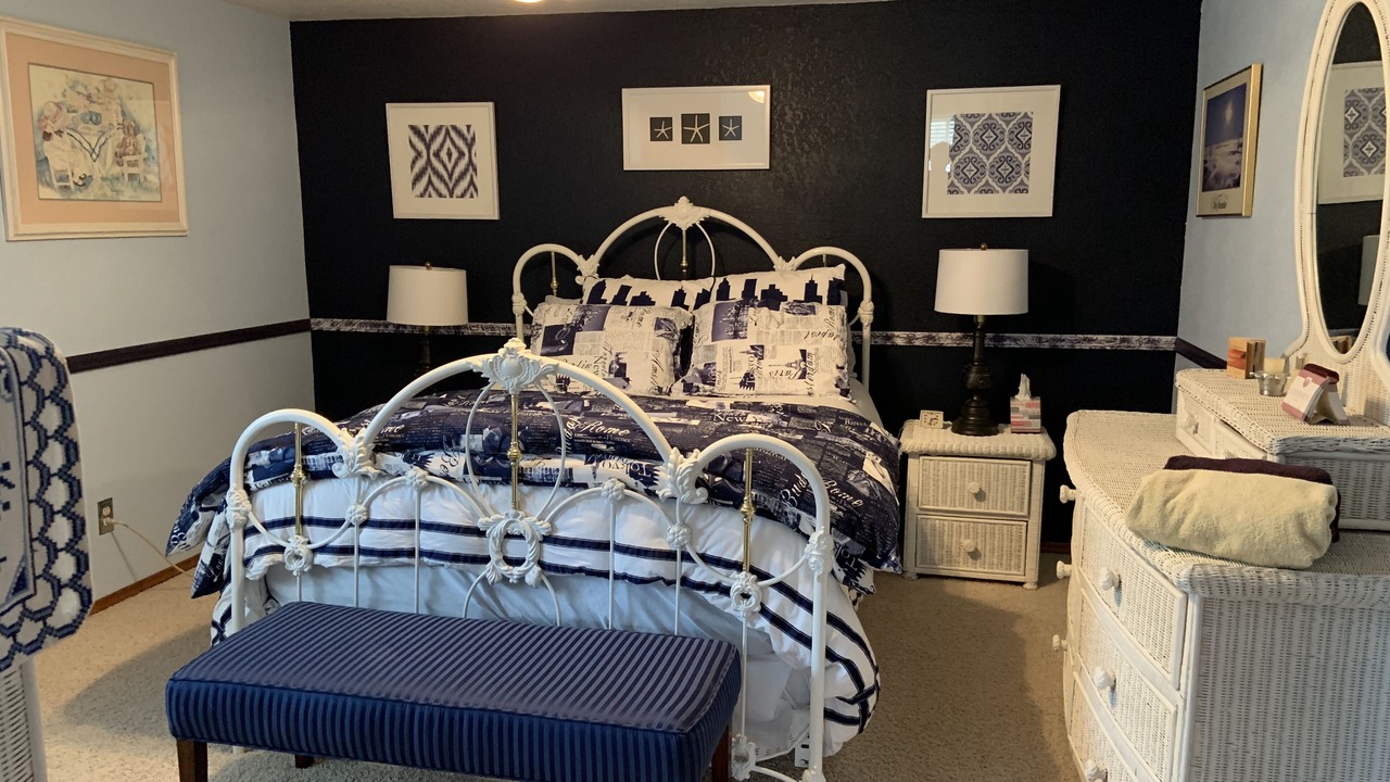 Photo of Bedroom in Monument
