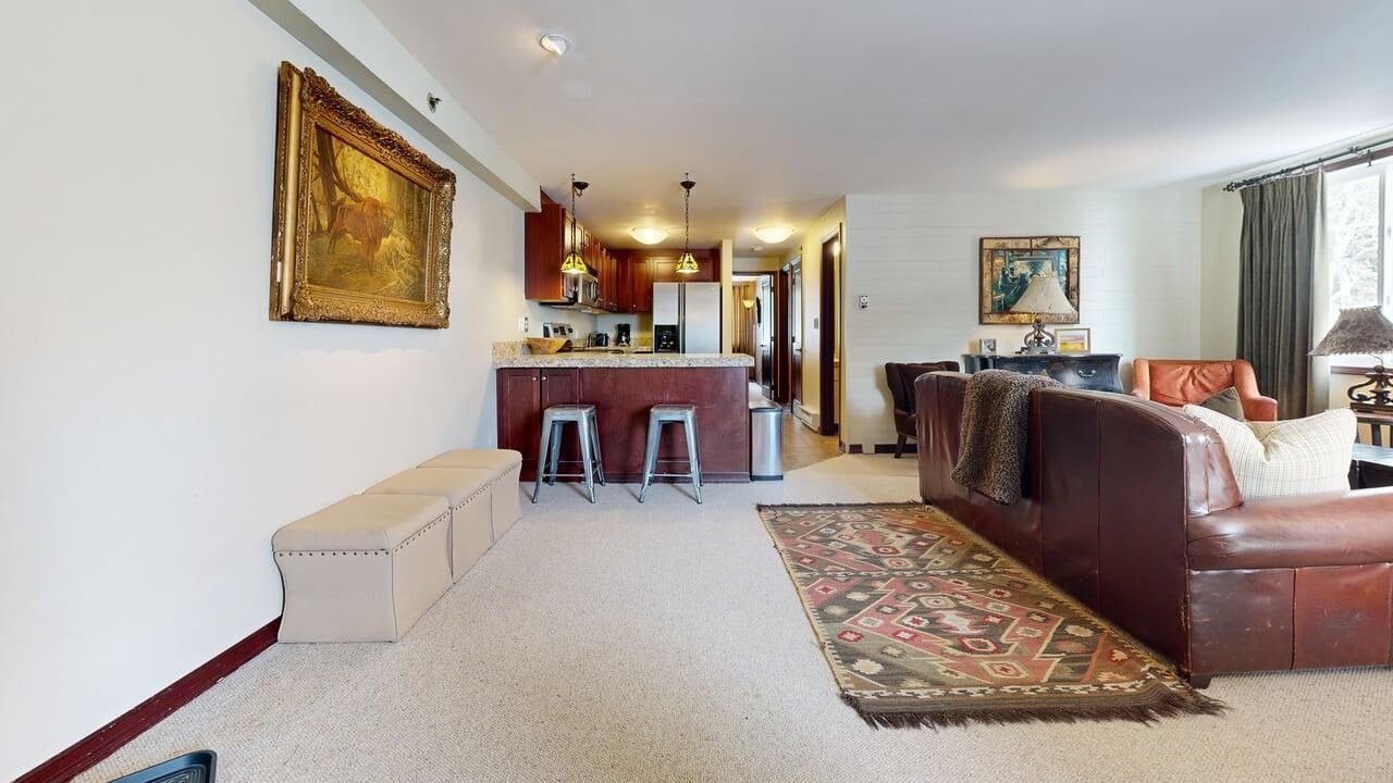 Photo of Livingroom in Snowmass Village