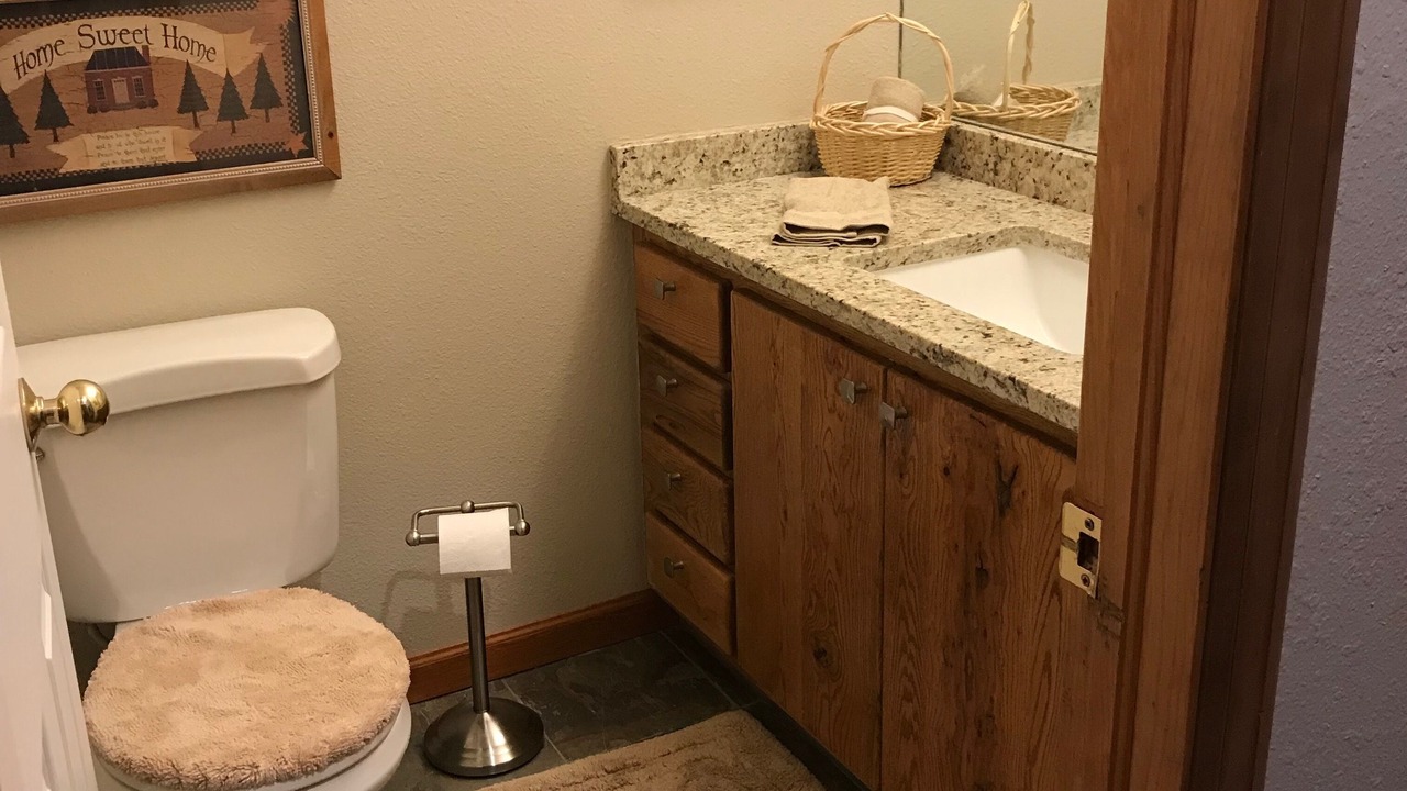 Photo of Bathroom in Loghill Village