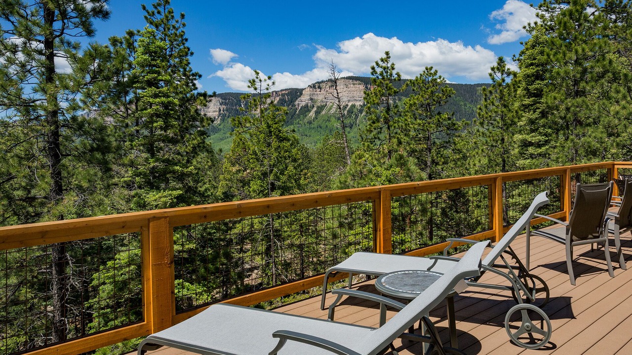 Photo of Outdoor in Columbine Lake