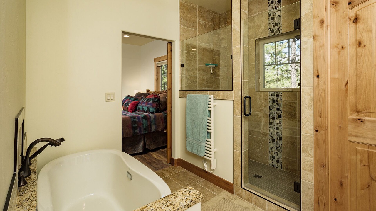 Photo of Bathroom in Columbine Lake