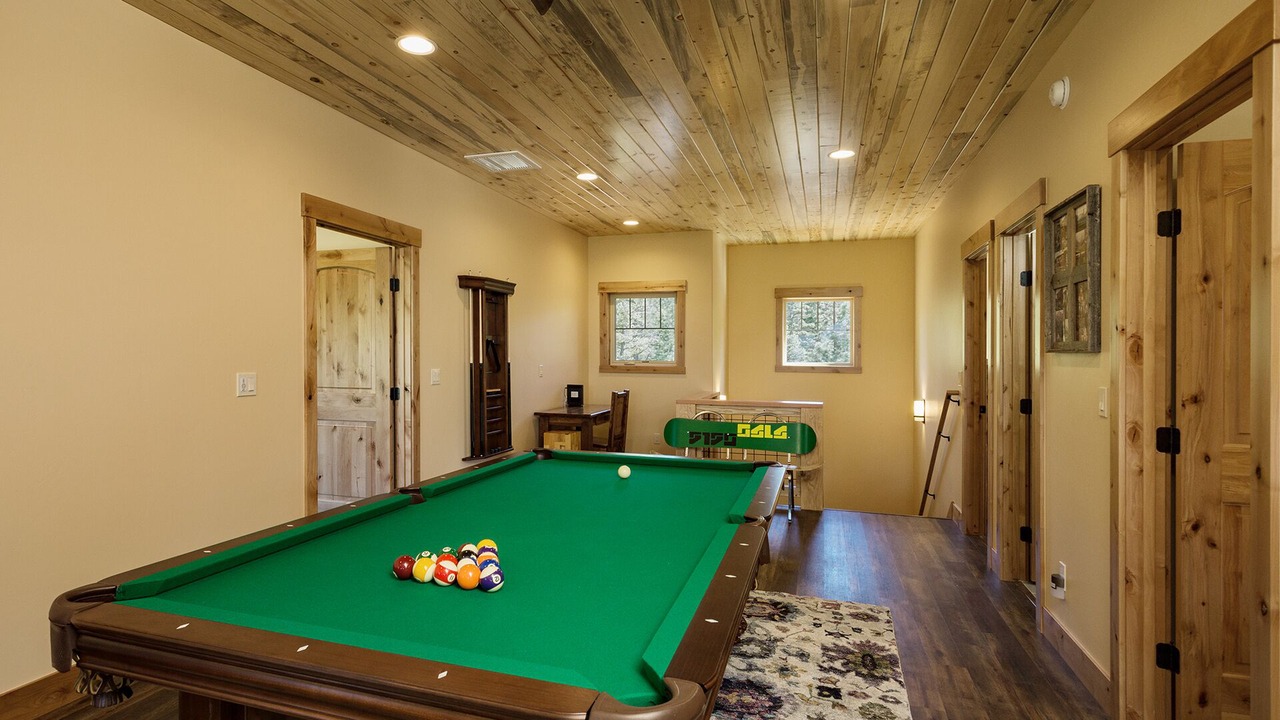 Photo of Bedroom in Columbine Lake
