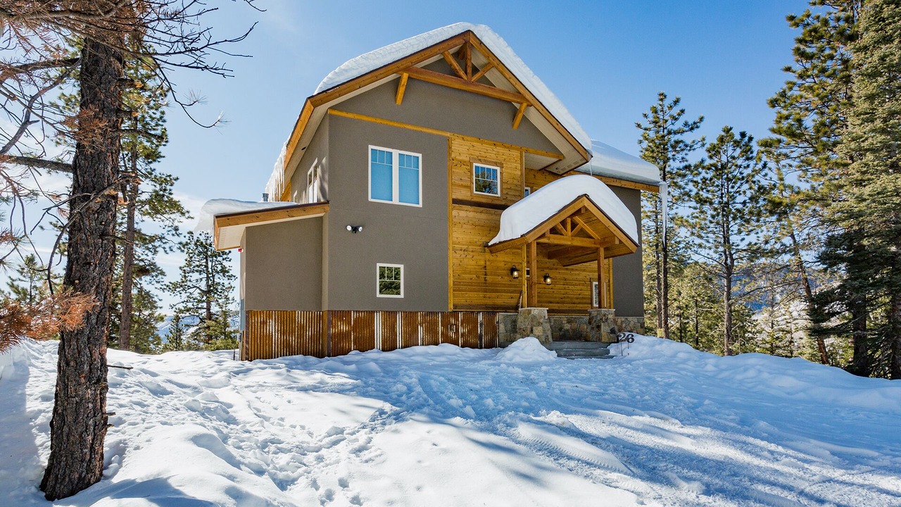 Photo of Outdoor in Columbine Lake