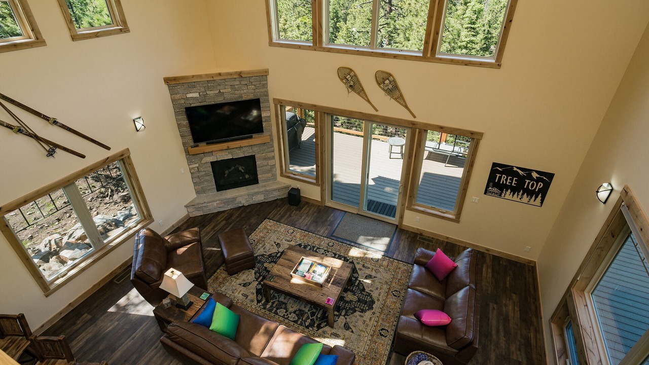 Photo of Livingroom in Columbine Lake