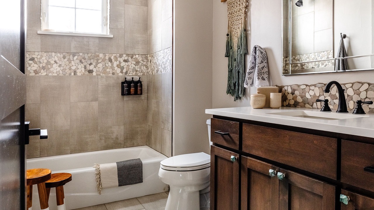 Photo of Bathroom in Loveland