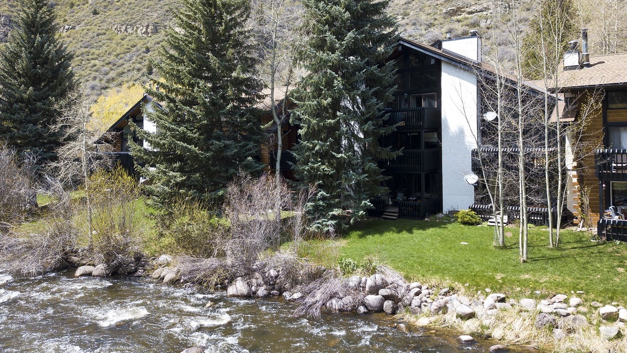 Photo of Others in Vail