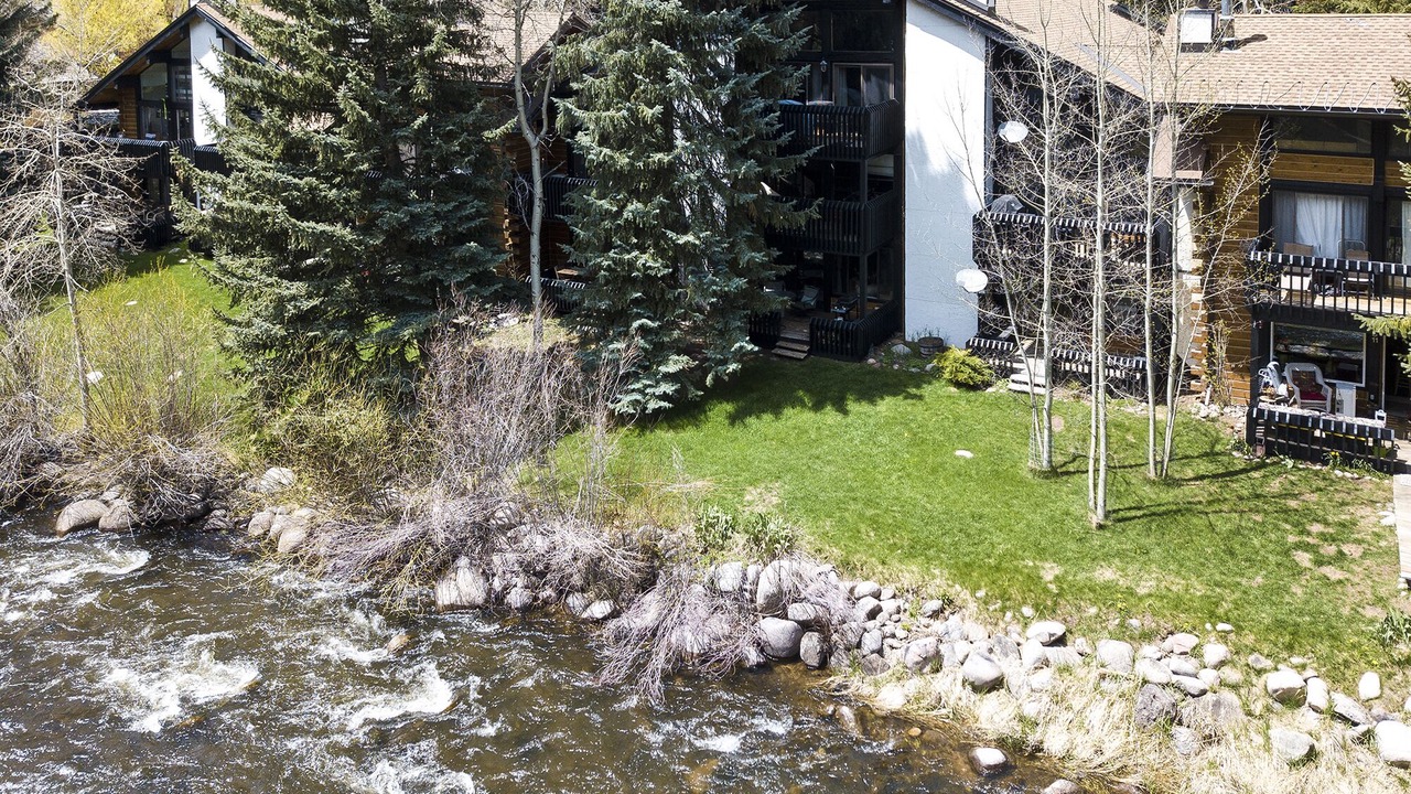 Photo of Others in Vail