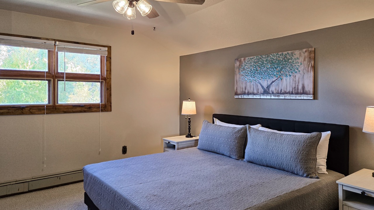 Photo of Bedroom in Del Norte
