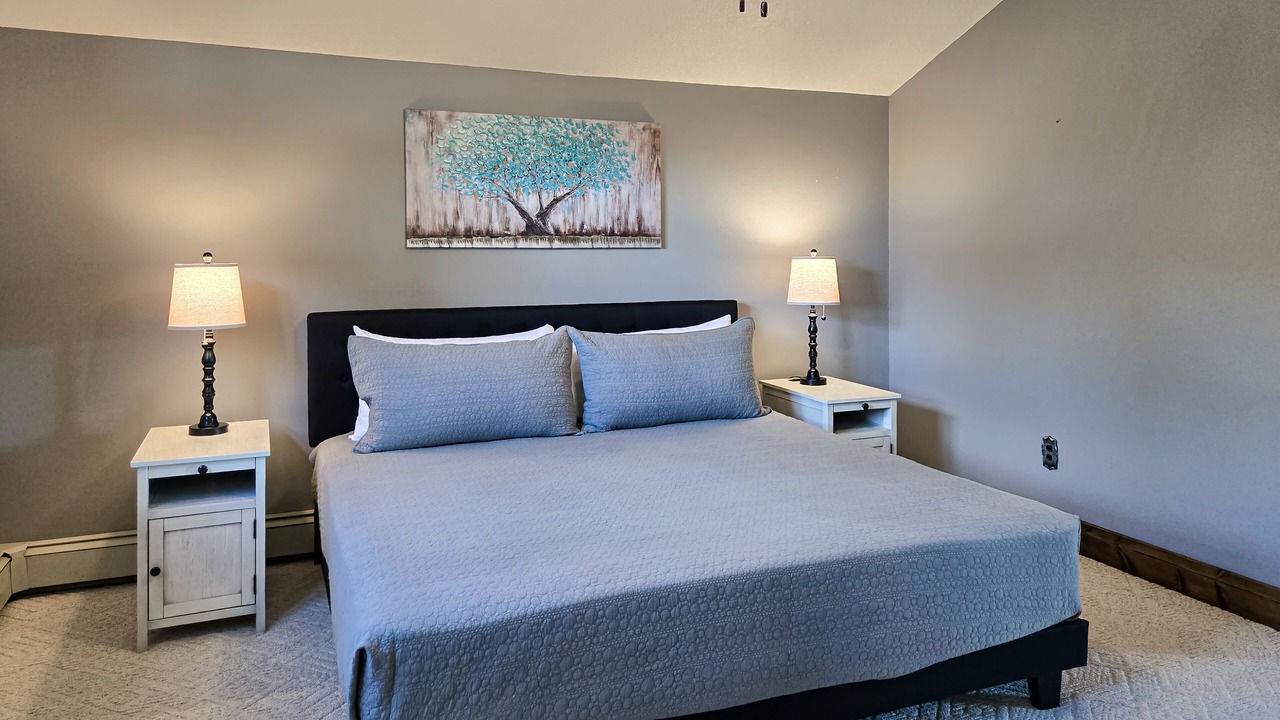 Photo of Bedroom in Del Norte