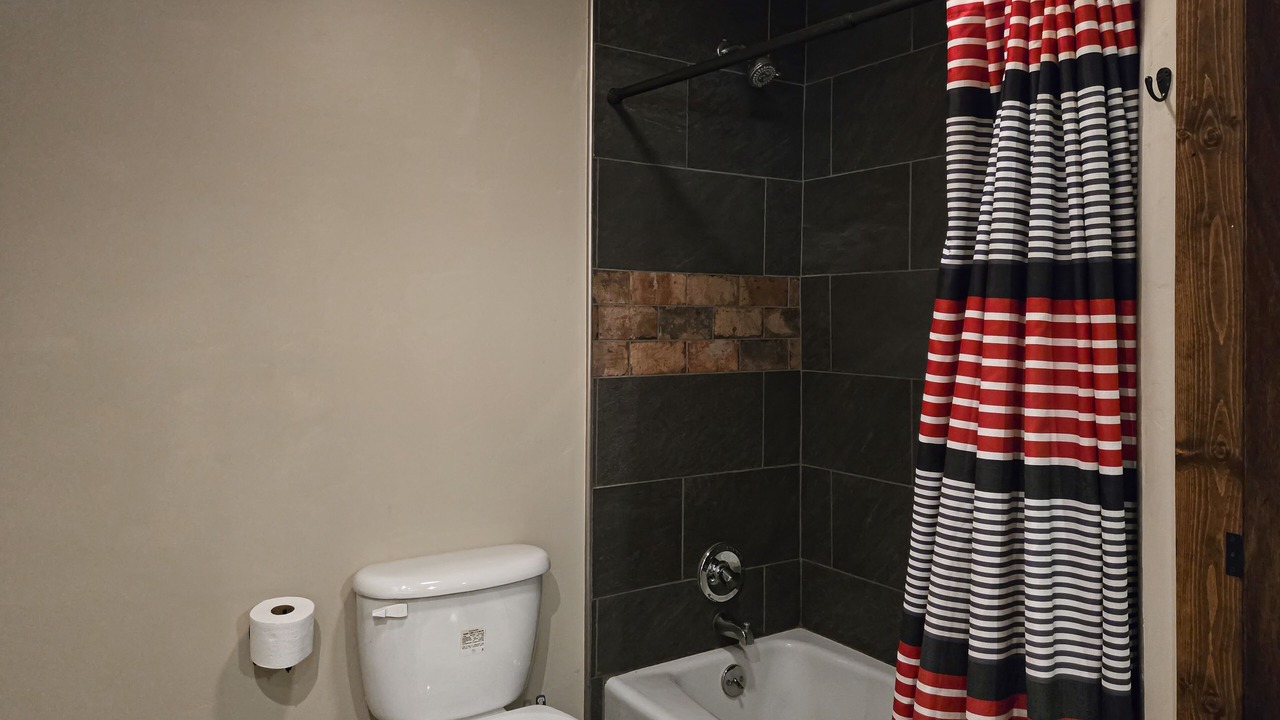 Photo of Bathroom in Del Norte