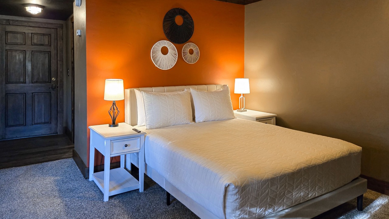 Photo of Bedroom in Del Norte